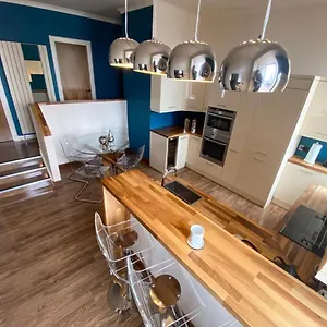 pineapple-apartments.hotelsaberdeenuk.com/
